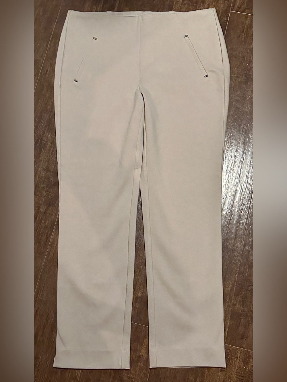 Chico's Juliet So Slimming Straight Leg Pants Beige 6P